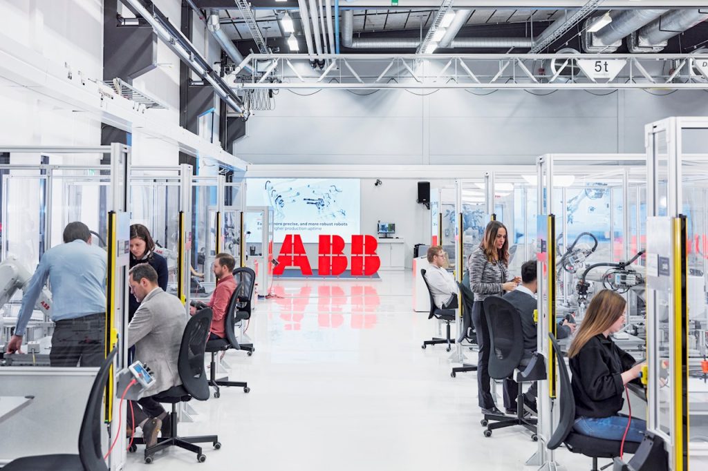 ABB_EDUATION_220413-0371
