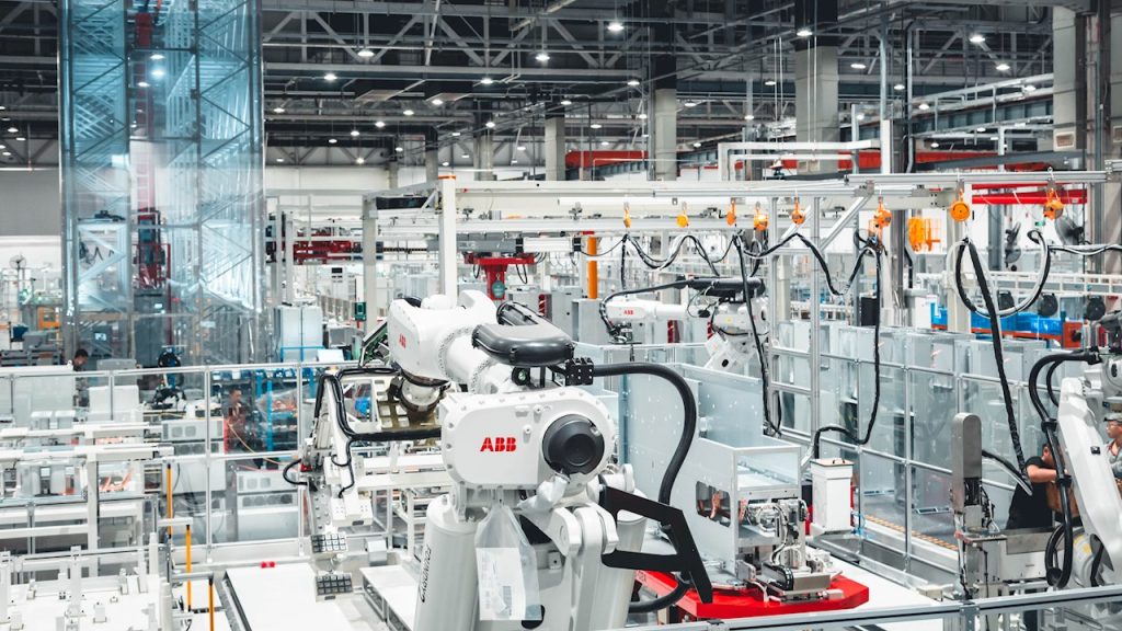 UniGear_500_switchgear_flexible_production_line